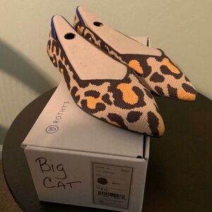 Rothy’s the point size 9.5 big cat